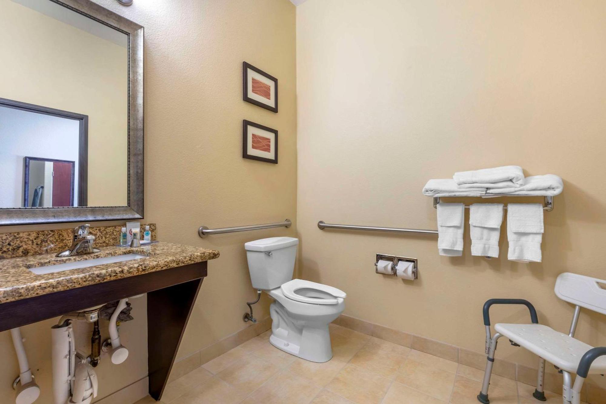 Comfort Inn & Suites Mexia Экстерьер фото